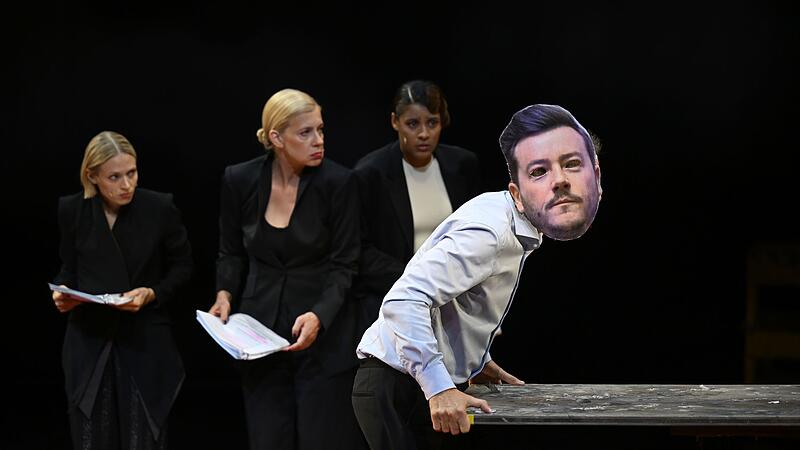 Salzburger Festspiele - &laquo;Unter Tieren&raquo;