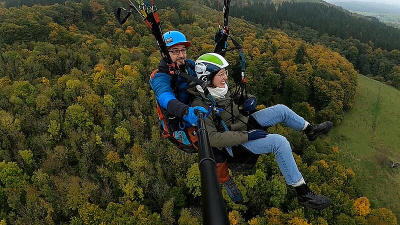Tandemsprung von der Wasserkuppe in der Rh&ouml;n.