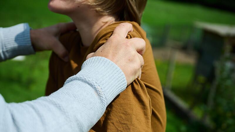 Gewalt und Missbrauch an Kindern Gewalt und Missbrauch an Kindern