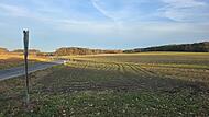 Das Grundst&uuml;ck f&uuml;r das geplante Hotel liegt zwischen Neuhaus und Heppst&auml;dt.
