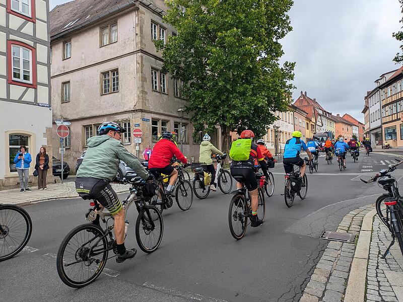 Die BR-Radltour f&uuml;hrte auch durch M&uuml;nnerstadt.