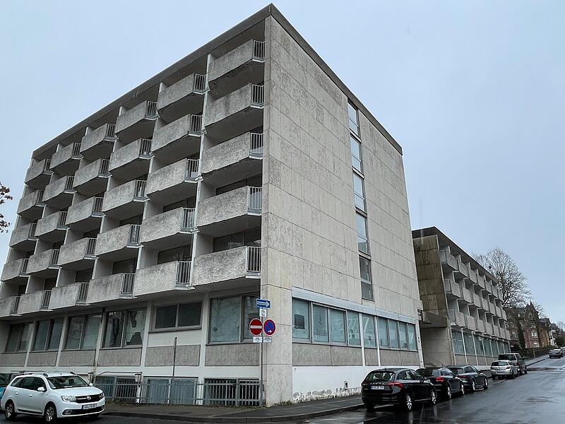 Das Hotel Rixen in Bad Kissingen steht seit 2004 leer. Aktuell wird es auf verschiedenen Internetplattformen zum Verkauf angeboten.