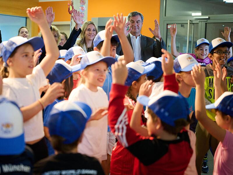 Söder besucht Grundschule Söder besucht Grundschule