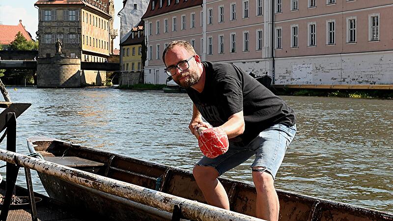 Christopher Kropf wei&szlig;, auf was es beim Fischerstechen ankommt: Balance, Kraft und Ausdauer