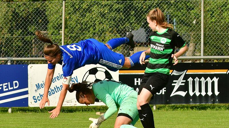 Eine Liga nach unten ging es für die Schwabthaler Fußballerinnen um Lisa Kestler (oben), die nach dem Bayernliga-Abstieg in der Landesliga zum Jahreswechsel auf Platz 4 liegen.