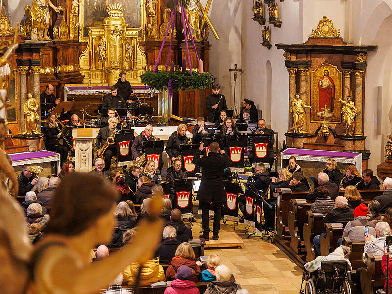 Die Stadtkapelle Höchstadt unter der Leitung von Florian Zeh.