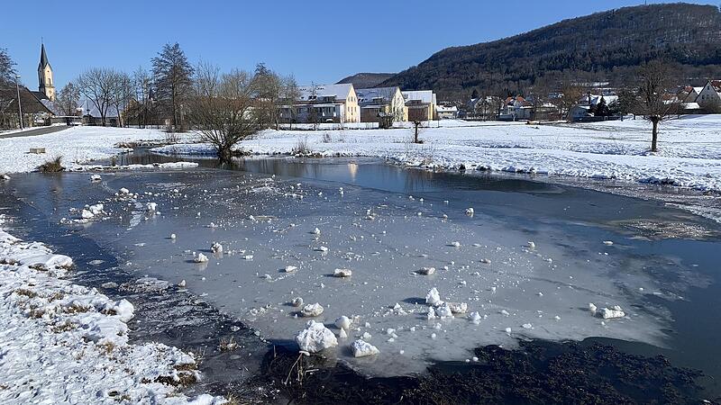 Dauerfrost auf den Eisfl&auml;chen um Ebermannstadt ist im Februar noch am ehesten m&ouml;glich.Forchheim & Fr&auml;nkische Schweiz