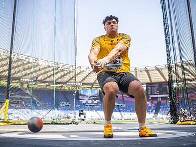 Merlin Hummel aus Kulmbach qualifizierte sich mit der fünftbesten Weite in Rom fürs Finale.