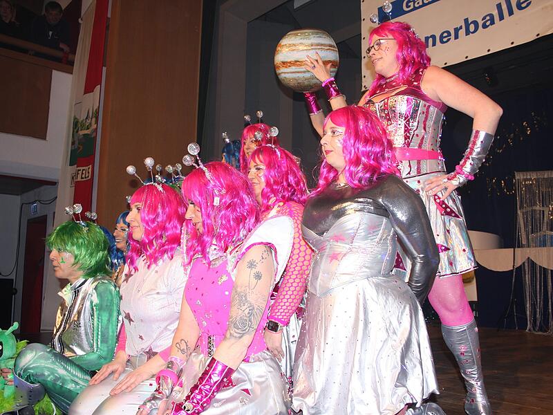 So wird Fasching 2026 in Pottenstein gefeiert: Die sch&ouml;nsten Bilder vom Gauditreffen.