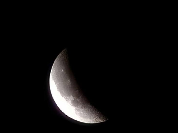 Die Mondfinsternis, aufgenommen zwischen Weidhausen und Trübenbach.