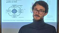 Wie kann Nordhalben dem demografischen Abwärtstrend entgegenwirken? Erik Sacha zeigte Ansatzpunkt aus einer Studie auf. Marco Meißner Wie kann Nordhalben dem demografischen Abwärtstrend entgegenwirken? Erik Sacha zeigte Ansatzpunkt aus einer Studie auf. Marco Meißner