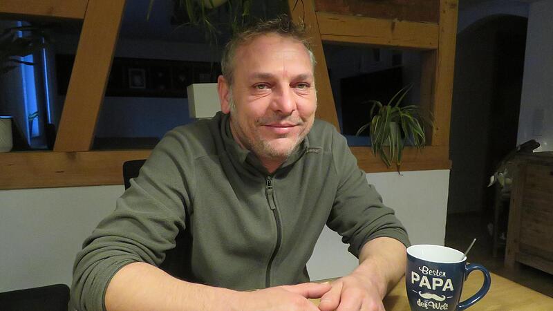 Fühlt sich endlich wieder wohl in seiner Haut: Stefan Dinkel weiß nun, wie er mit der Krankheit umgehen muss. Fühlt sich endlich wieder wohl in seiner Haut: Stefan Dinkel weiß nun, wie er mit der Krankheit umgehen muss.