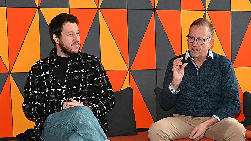 Marius Weingarten und Volker Braun vom M&auml;nner-Feuerkreis Bamberg.