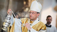 Erzbischof Herwig G&ouml;ssl in der sanierten Kirche St. Michael in Bamberg.
