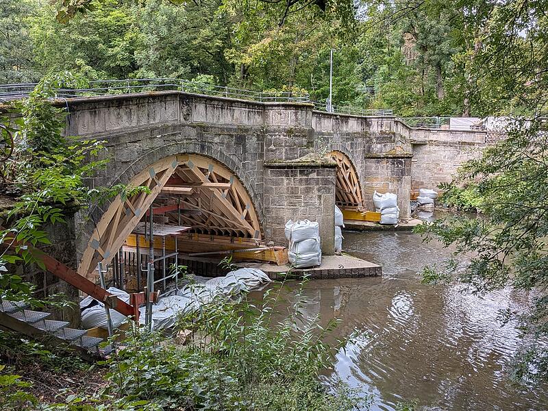 Judenbücke - so läuft die SanierungJudenbrücke - so läuft die Sanierung Judenbücke - so läuft die Sanierung