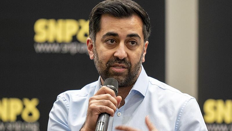In Schottland wird Gesundheitsminister Humza Yousaf neuer Regierungschef und damit Nachfolger von Nicola Sturgeon werden.