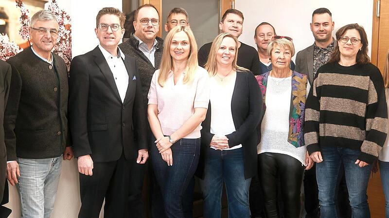 Die Kandidaten der &Uuml;FWG in Langensendelbach