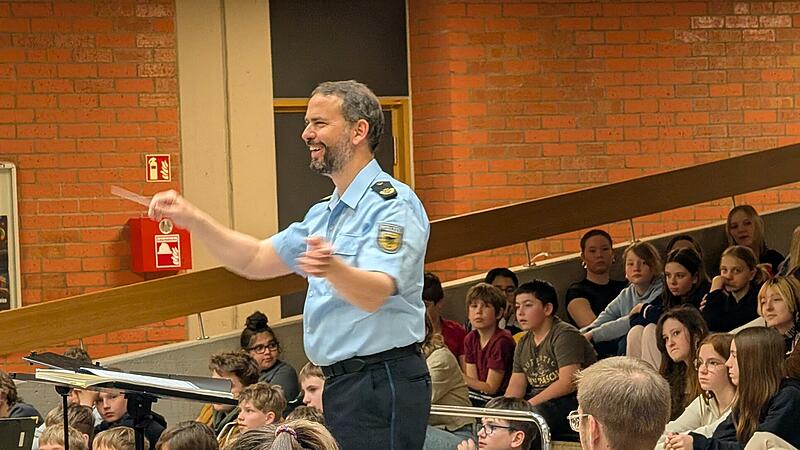 Die Forchheimer Realschule hatte das Bundespolizeiorchester M&uuml;nchen zu Gast.