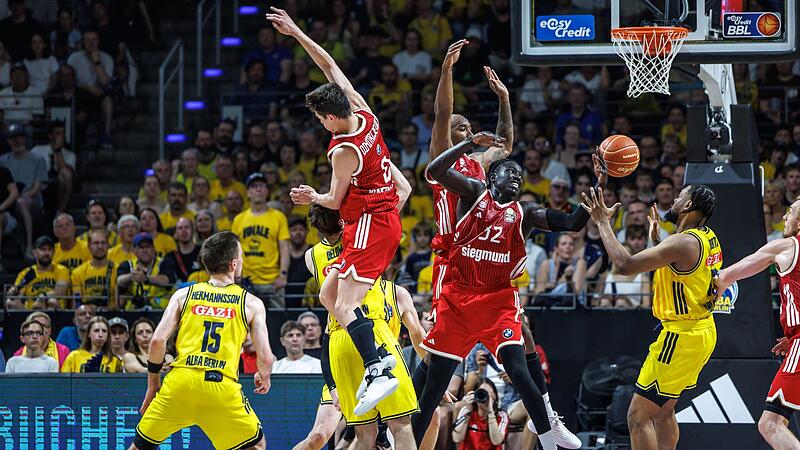Alba Berlin - FC Bayern München Alba Berlin - FC Bayern München