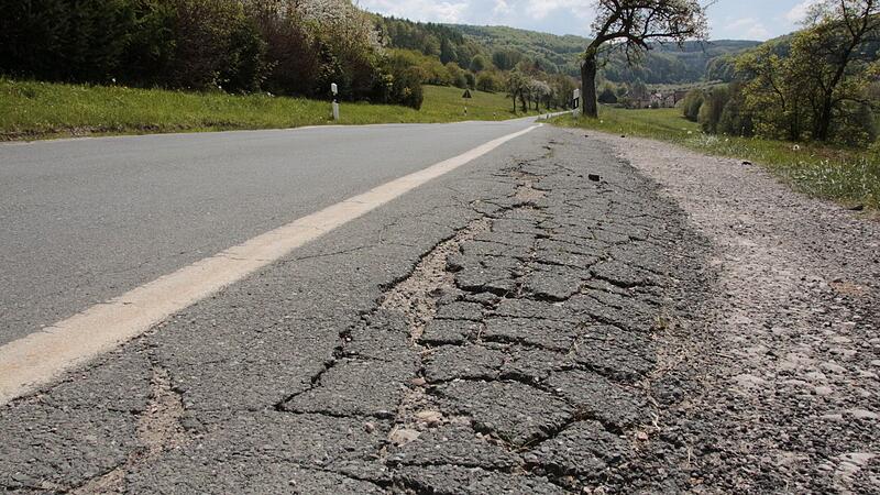 Die FO 16 zwischen Hagenbach und Poppendorf (hier ein Archivbild von 2014) soll nun saniert werden.