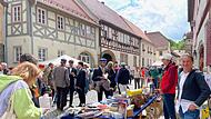 Der Flohmarkt in der Luitpoldstraße  war gut besucht.
