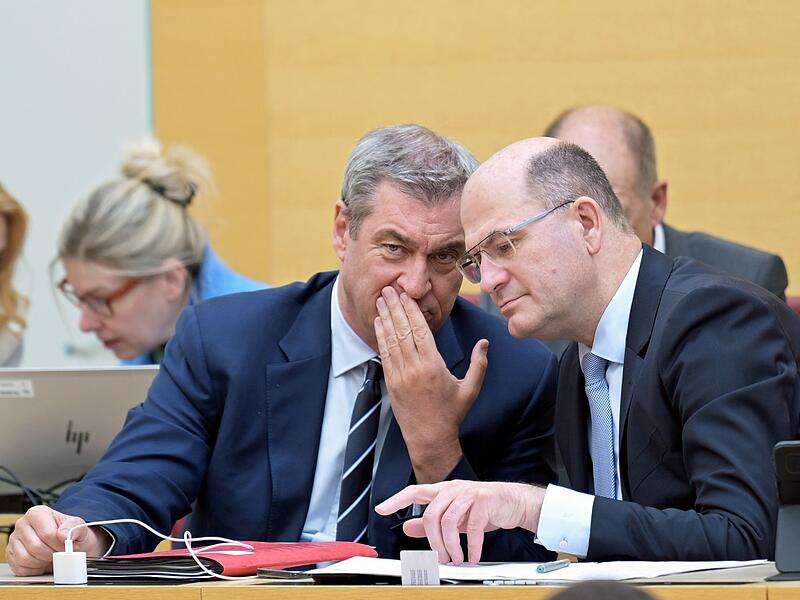 Plenarsitzung im Landtag Plenarsitzung im Landtag