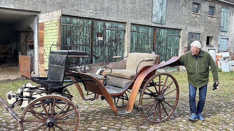 Vermutlich baute Flocken sein Fahrzeug auf das ver&auml;nderte Gestell eines solchen Landauers. Peter Langendorf hat die Kutsche beschafft.