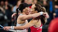 Eva Lys (l) und Zeynep S&ouml;nmez