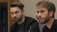 Robin Birner und sein Kollege Yannick Süß (rechts) im Aufnahmestudio in Prag.