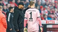 Vincent Kompany und Manuel Neuer (r)