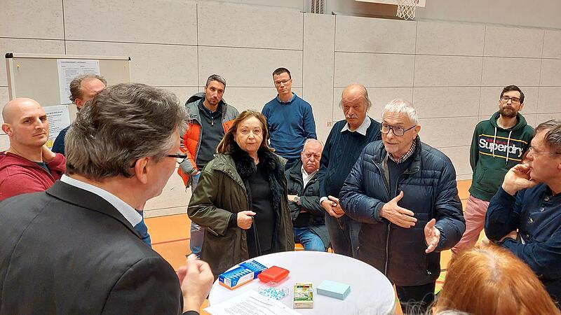 „Verkehr geht alle an“: Mehr als 150 Forchheimer beteiligten sich am jüngsten Bürgerworkshop zum Verkehrskonzept.Forchheim & Fränkische Schweiz „Verkehr geht alle an“: Mehr als 150 Forchheimer beteiligten sich am jüngsten Bürgerworkshop zum Verkehrskonzept.Forchheim & Fränkische Schweiz