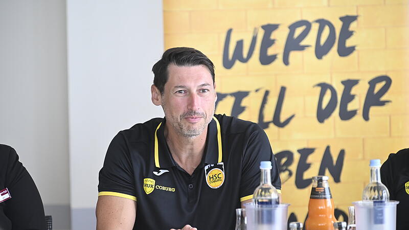 Trainer Anel Mahmutefendic will langfristig gesehen mit dem HSC Coburg in die Handball-Bundesliga aufsteigen.
