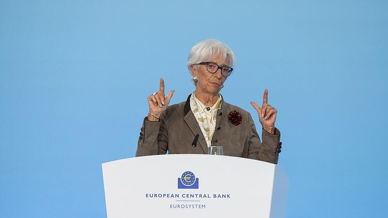 EZB-Ratssitzung mit Zinsentscheidung - Lagarde