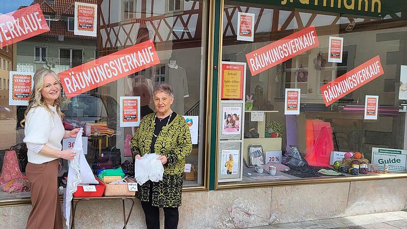 Nicole Lehmann-Sch&ouml;fer und Ingeborg Lehmann schlie&szlig;en zwar ihr Gesch&auml;ft, aber es wird etwas Neues nachfolgen, freuen sich beide.