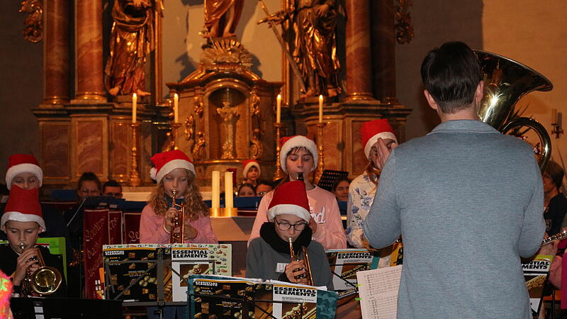 Weihnachtsmarkt Oberleichtersbach Weihnachtsmarkt Oberleichtersbach
