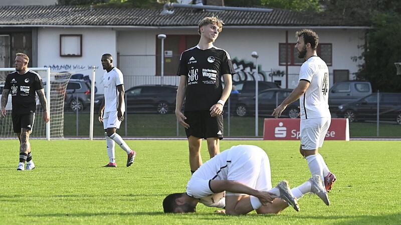 Der Ebersdorfer Sertan Sener (hier gegen den FC Coburg II) musste gegen Friesen verletzt runter.