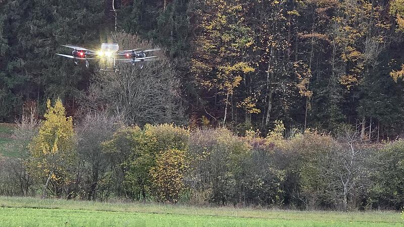 Zwischenfrucht-Aussaat per DrohneAussaat per Drohne - Präsentation in Neukirchen
