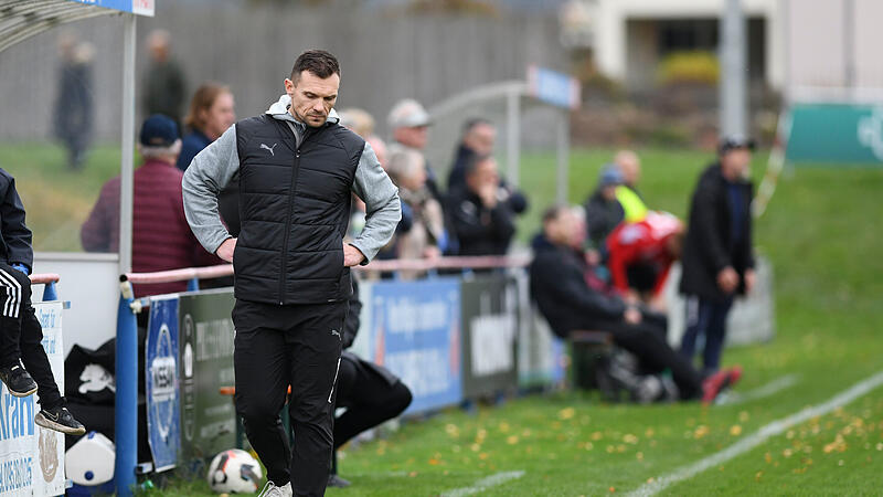 Konsterniert: Bambergs Coach Carsten N&uuml;&szlig;lein