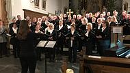 Bei der Zeiler Weihnacht waren die Chöre – hier gemeinsam – schon oft ein wahrer kraftvoller Mittelpunkt.