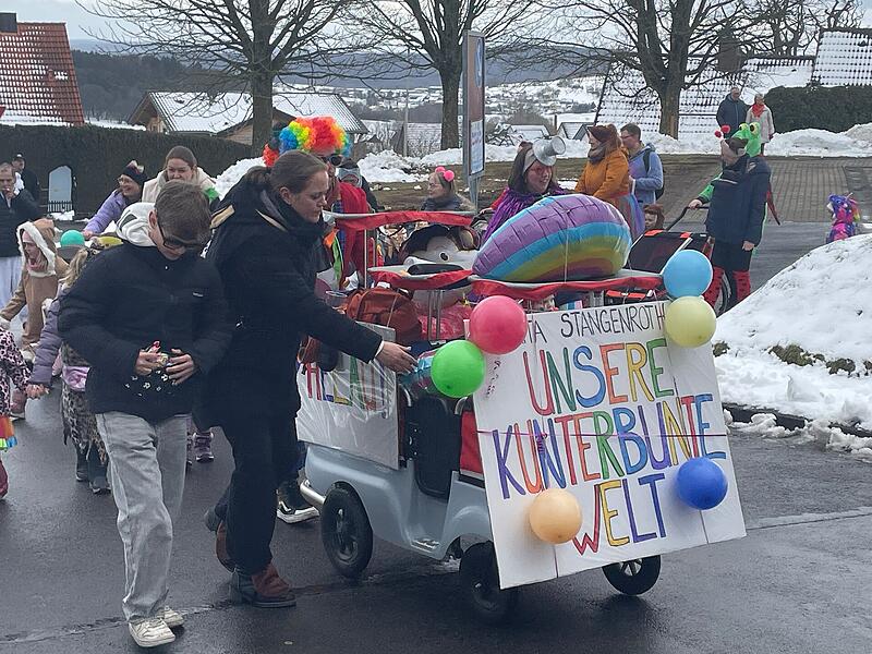 Faschingsumzug StangenrothFaschingsumzug Stangenroth