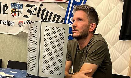 Simon Snaschel zu Gast im Rh&ouml;ner Fu&szlig;ball-Podcast