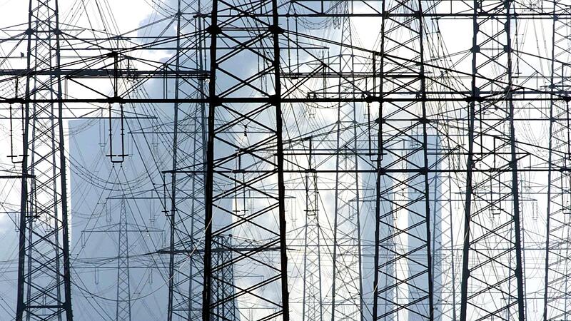 Strom soll f&uuml;r die Industrie zu einem gef&ouml;rderten Preiis zu beziehen sein. Wirtschaftsminister Habeck will das, die SPD-Fraktion will das und jetzt soll es auch der Kanzler wollen.