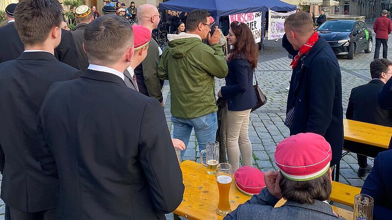 Demos und gestohlene Mützen beim Pfingstkongress des Coburger Convents Demos und gestohlene Mützen beim Pfingstkongress des Coburger Convents