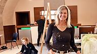 Die Malerin Petra Schmitt aus Bad Kissingen gehört bereits zu den Stammgästen des Europa-Symposiums.