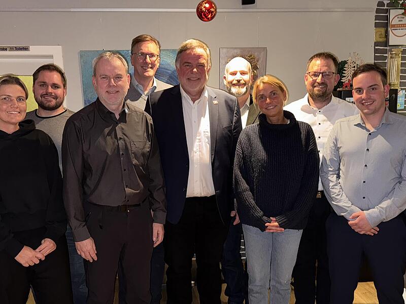 Elf der 20 Bewerber der CSU Weisendorf.