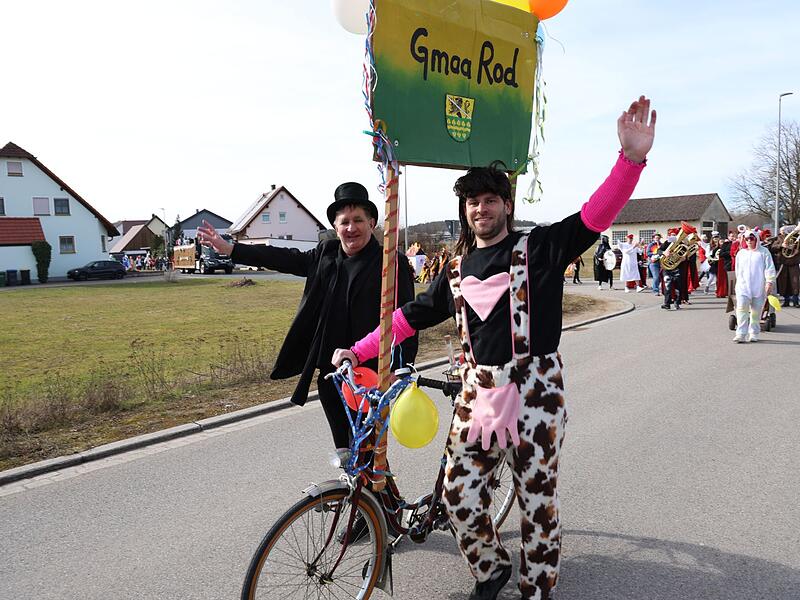 Faschingsumzug Pautzfeld 2025Faschingsumzug Pautzfeld 2025 Faschingsumzug Pautzfeld 2025Faschingsumzug Pautzfeld 2025