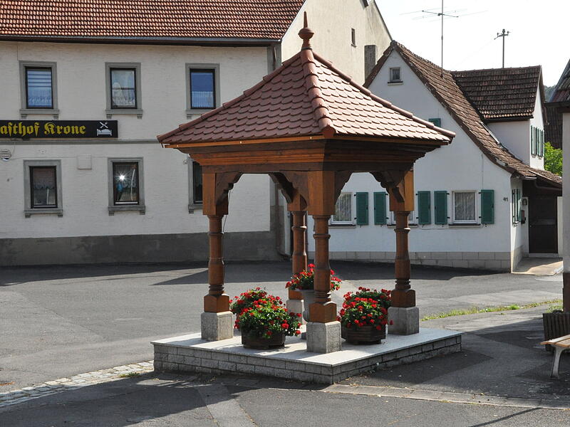 Der Dorfplatz in Go&szlig;mannsdorf soll saniert werden.