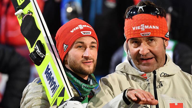 Der Wunsiedler Horst Hüttel (rechts) wird auch in seiner  neuen Rolle in engem Austausch  mit den deutschen Weltklasseathleten  – wie hier Skispringer Markus Eisenbichler – sein.