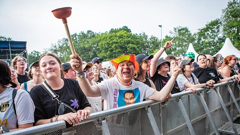 Beste Stimmung beim „Ab geht die Lutzi“ 2024 in Rottershausen. Beste Stimmung beim „Ab geht die Lutzi“ 2024 in Rottershausen.