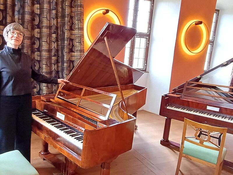 &bdquo;Schlossherrin&ldquo; Pia Praetorius m&ouml;chte klassische Musik f&uuml;r andere zug&auml;nglich machen.